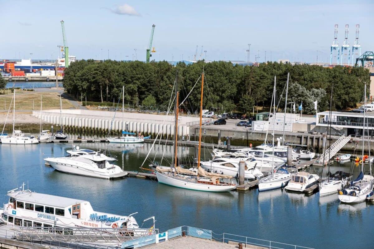 Huswell - Lovely New Apartment At The Harbor + Parking บรูจส์ ภายนอก รูปภาพ