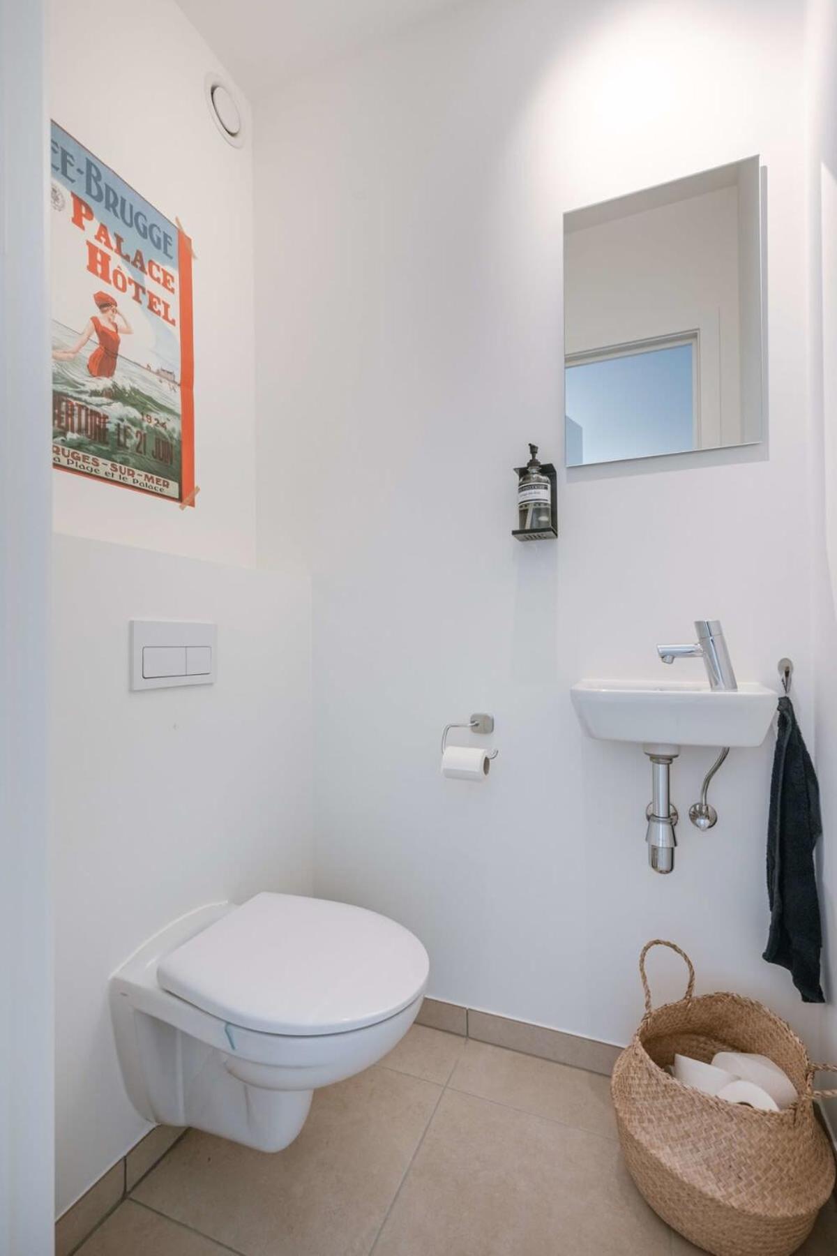 Huswell - Lovely New Apartment At The Harbor + Parking บรูจส์ ภายนอก รูปภาพ