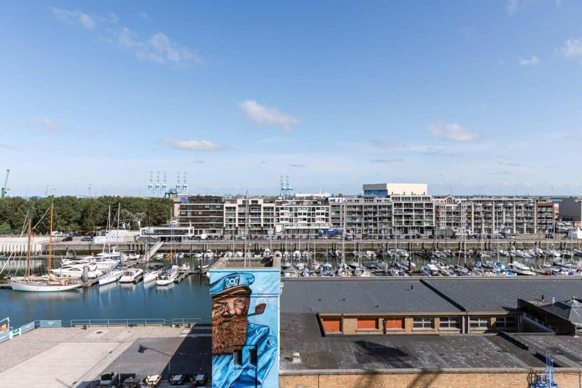 Huswell - Lovely New Apartment At The Harbor + Parking บรูจส์ ภายนอก รูปภาพ